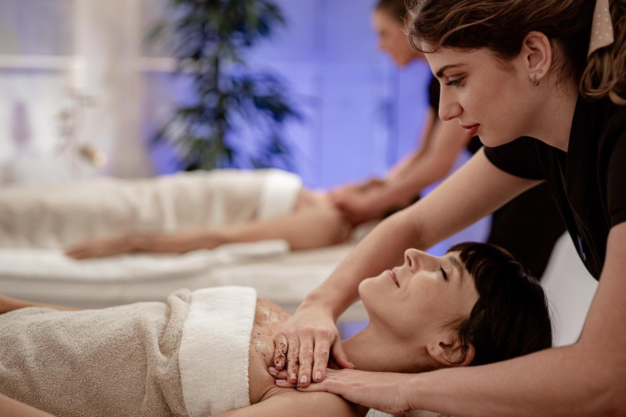 Lake Spa Hotel Seeleiten Caldaro Ngoại thất bức ảnh