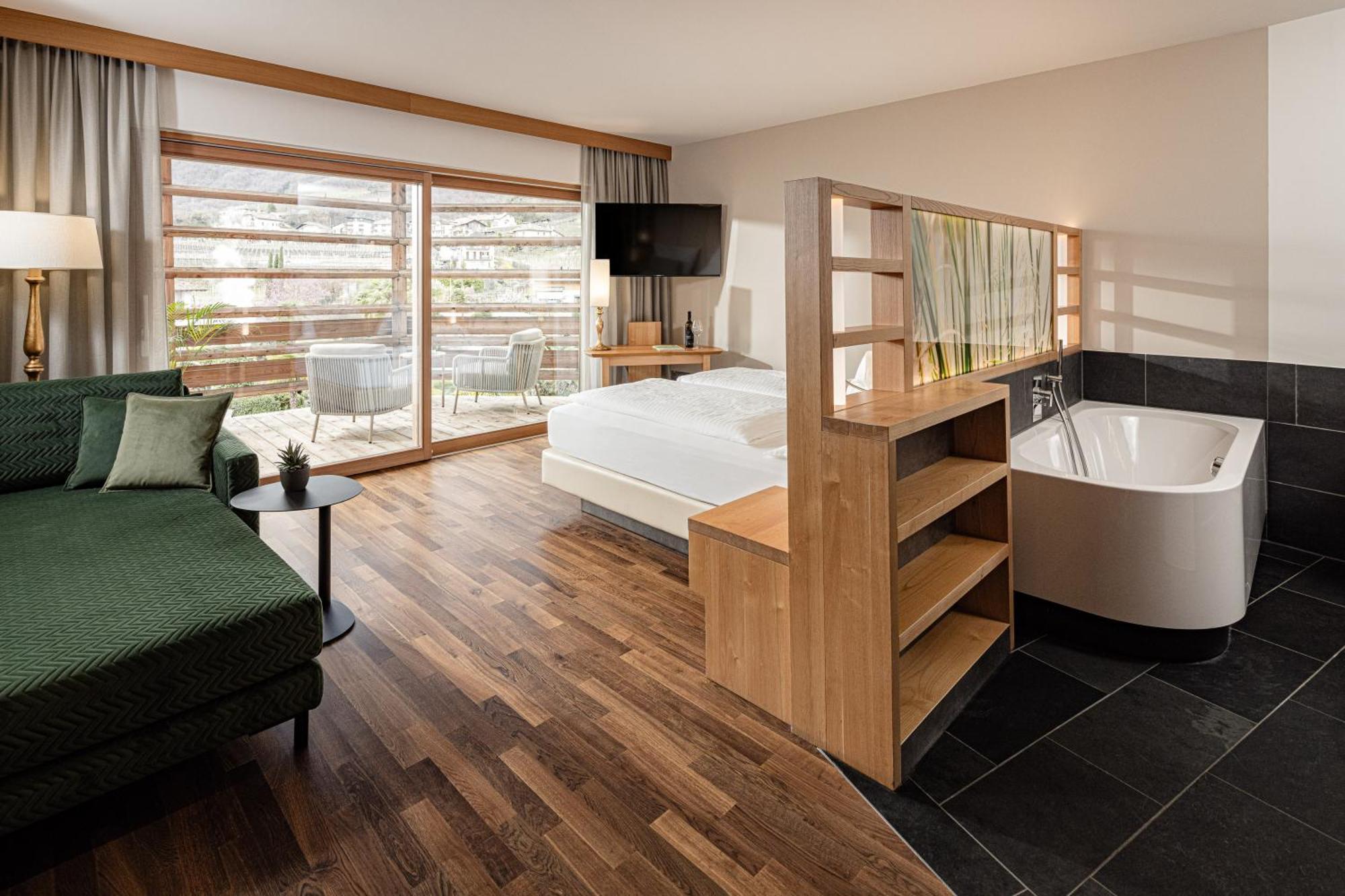 Lake Spa Hotel Seeleiten Caldaro Ngoại thất bức ảnh